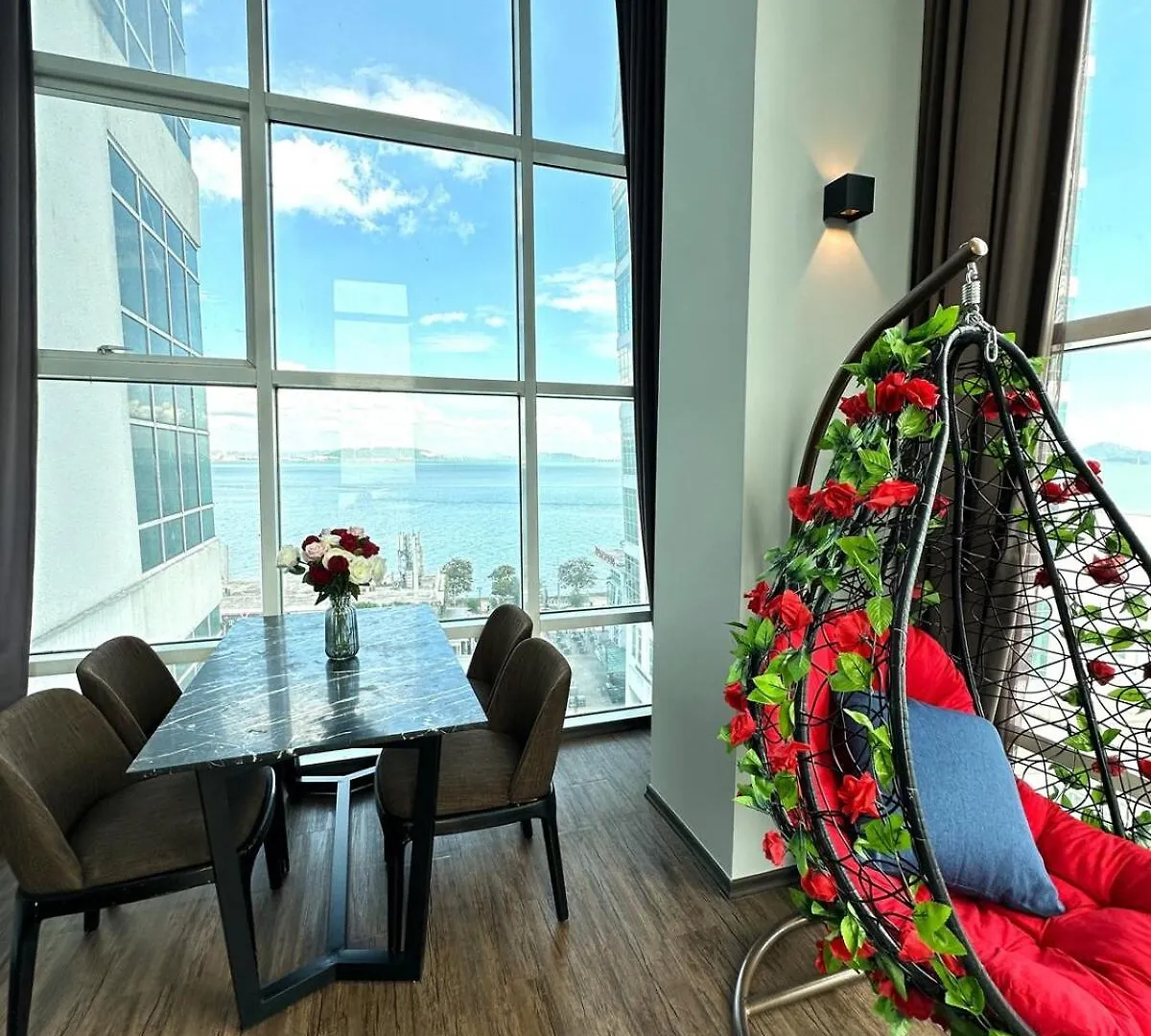 Amazing Seaview Duplex George Town Maritime Suites 07 公寓