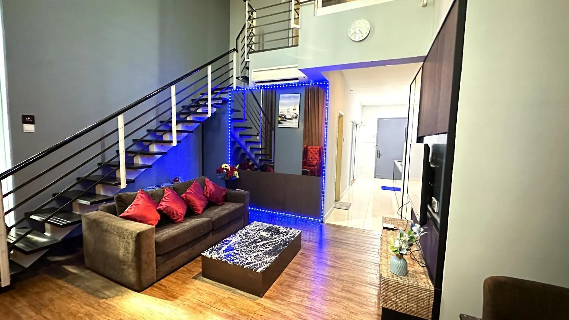 公寓 Amazing Seaview Duplex George Town Maritime Suites 07