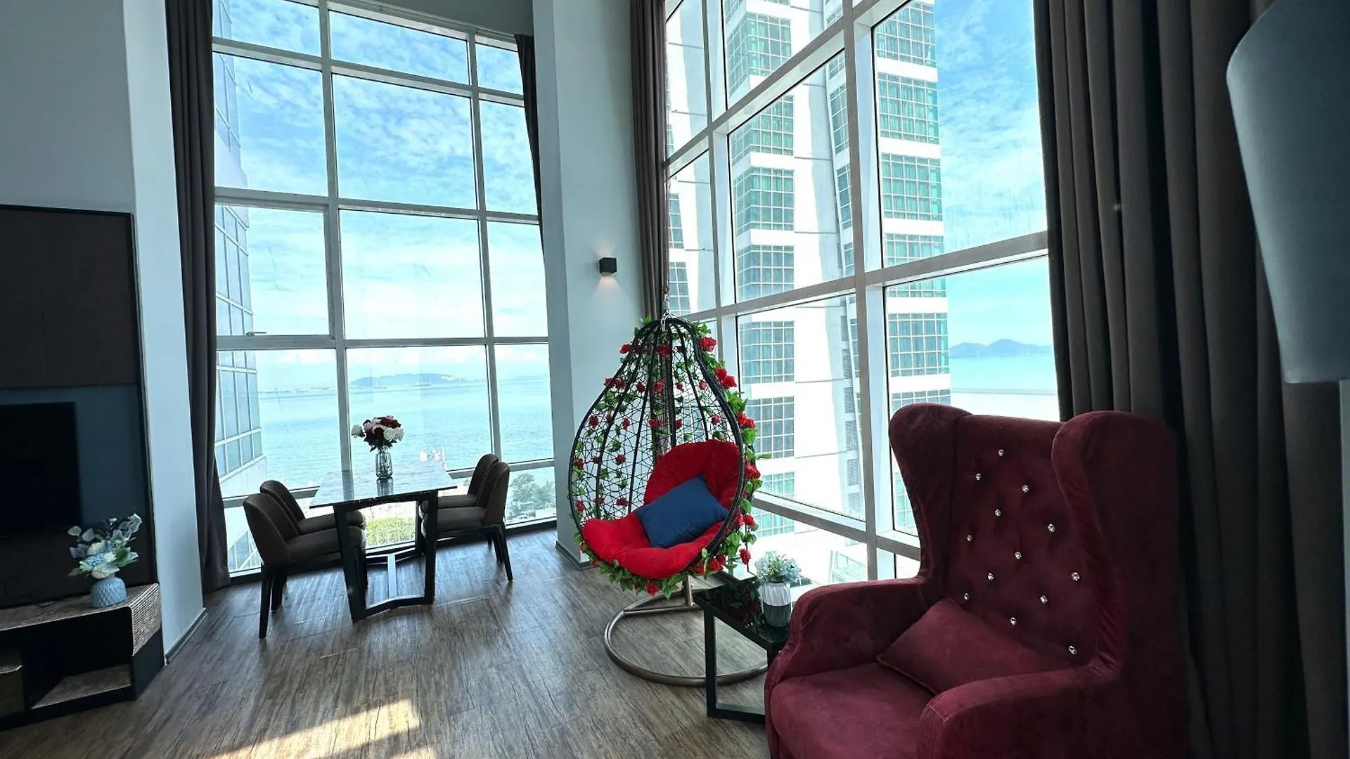 Amazing Seaview Duplex George Town Maritime Suites 07 马来西亚